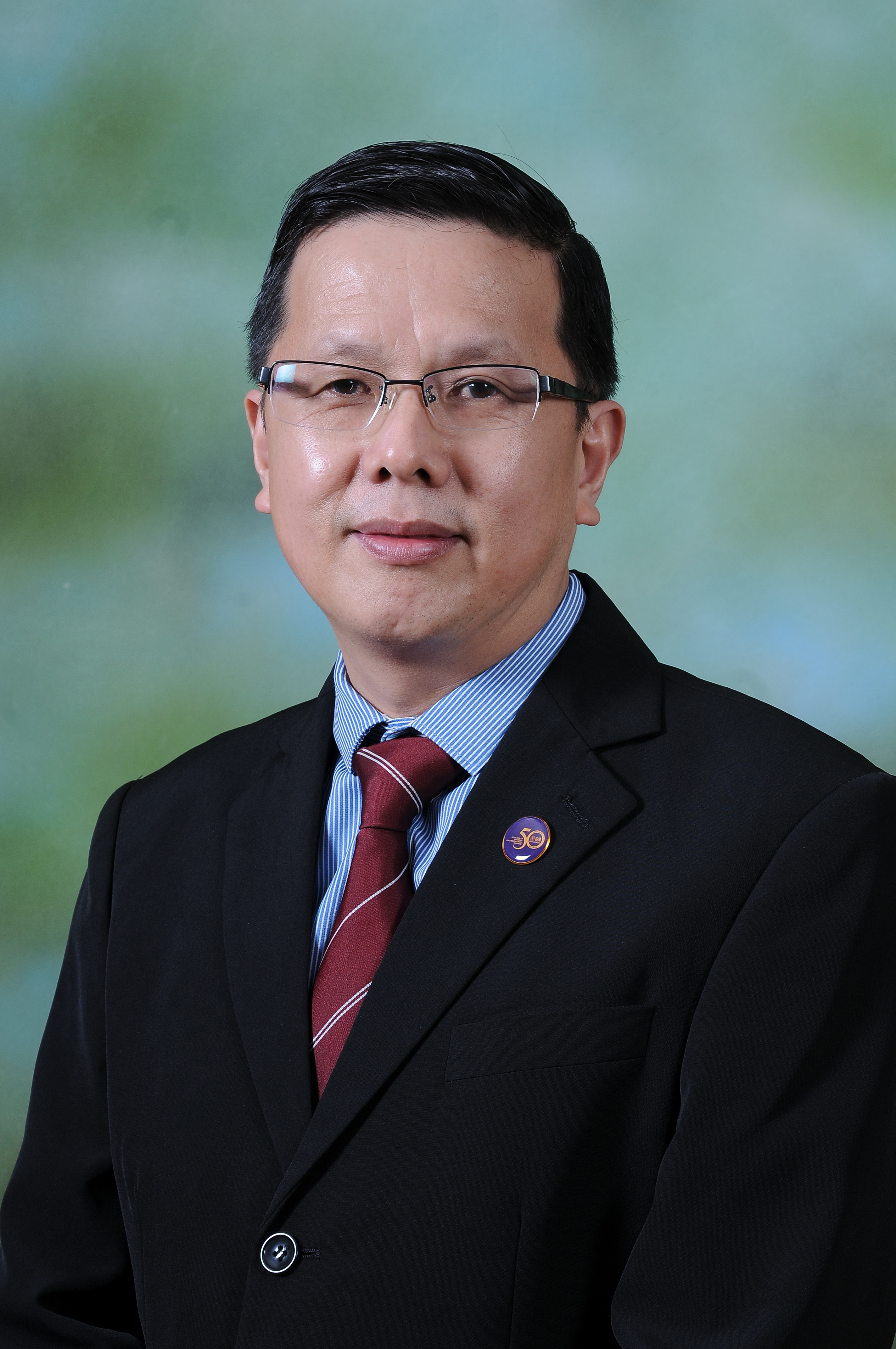 Dr AhmadFahmiLim